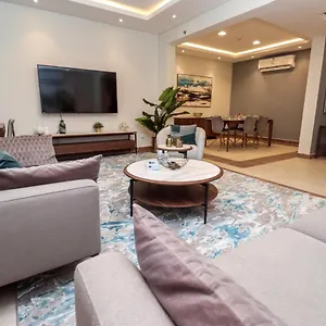Mabaat - Taleed Al Malqa - 620 شقة