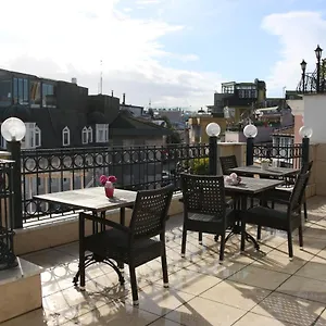 فندق غراند بينينسولا