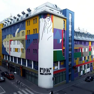 ** Otel Kolping Zentral Avusturya
