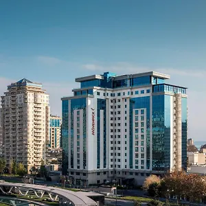 **** Otel Movenpick Winter Park Azerbaycan